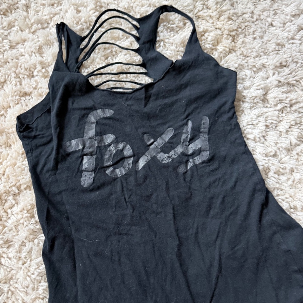 Chic and Fox Women's vintage 2000 Y2K stylish Black Strappy Tank Top black tank - Picture 4 of 5